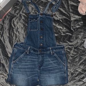 Hollister overalls jeans 2/10 DEAL